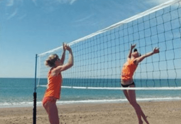 How Does Scoring in Beach Volleyball Work?